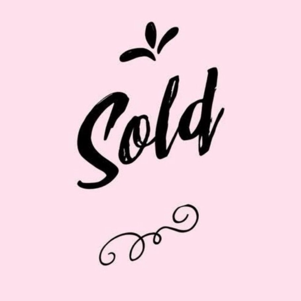 🚨SOLD🚨 - Picture 1 of 6